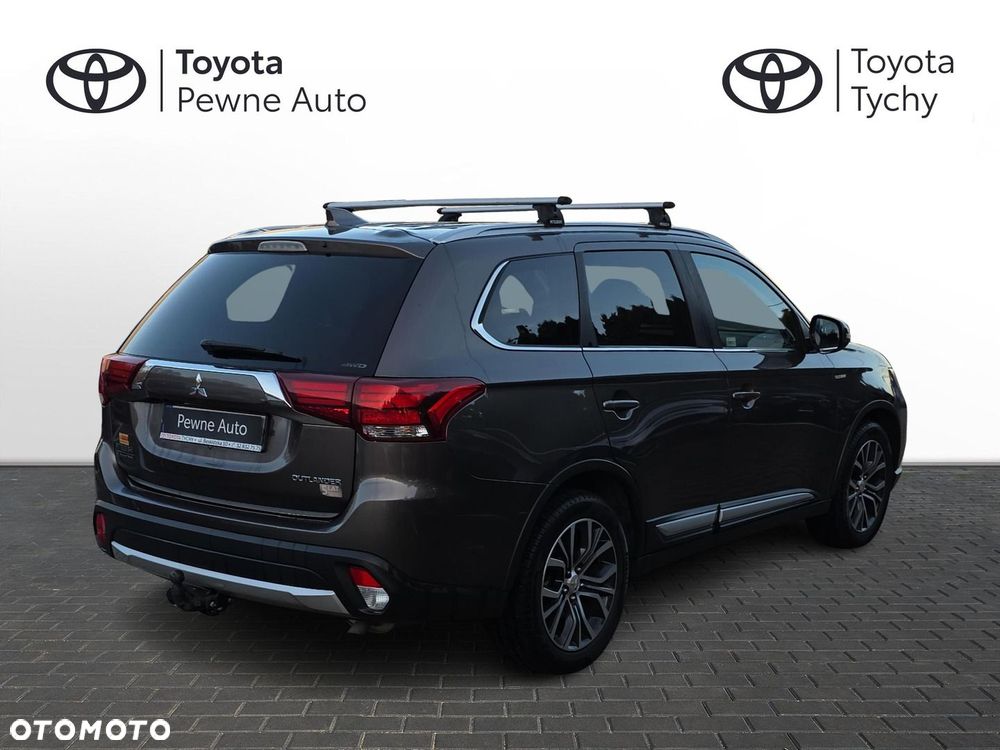 Mitsubishi Outlander - 17