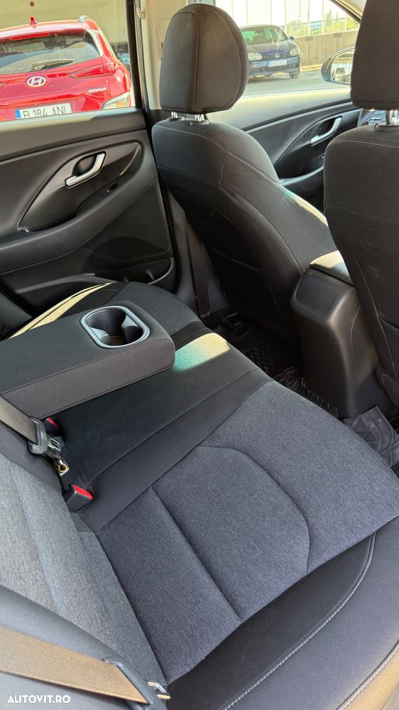 Hyundai i30 1.5 110CP 5DR M/T Highway - 34