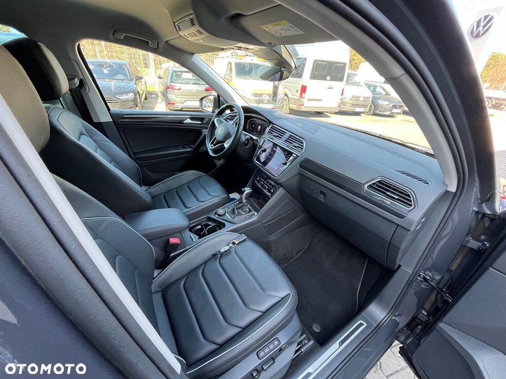 Volkswagen Tiguan - 23