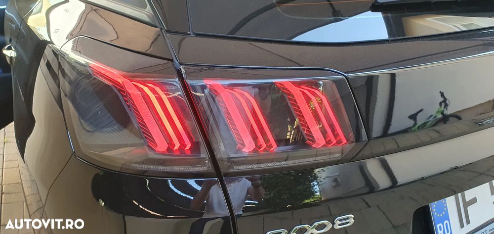 Peugeot 3008 1.2 PureTech 130 EAT8 Active Pack - 17