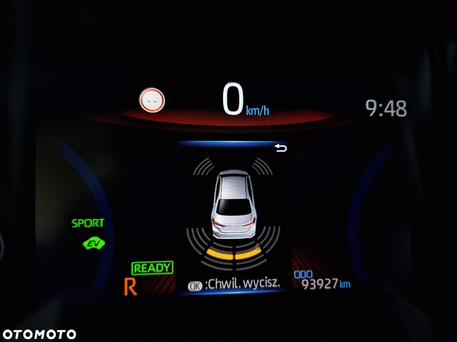 Toyota Corolla 1.8 Hybrid Comfort - 24
