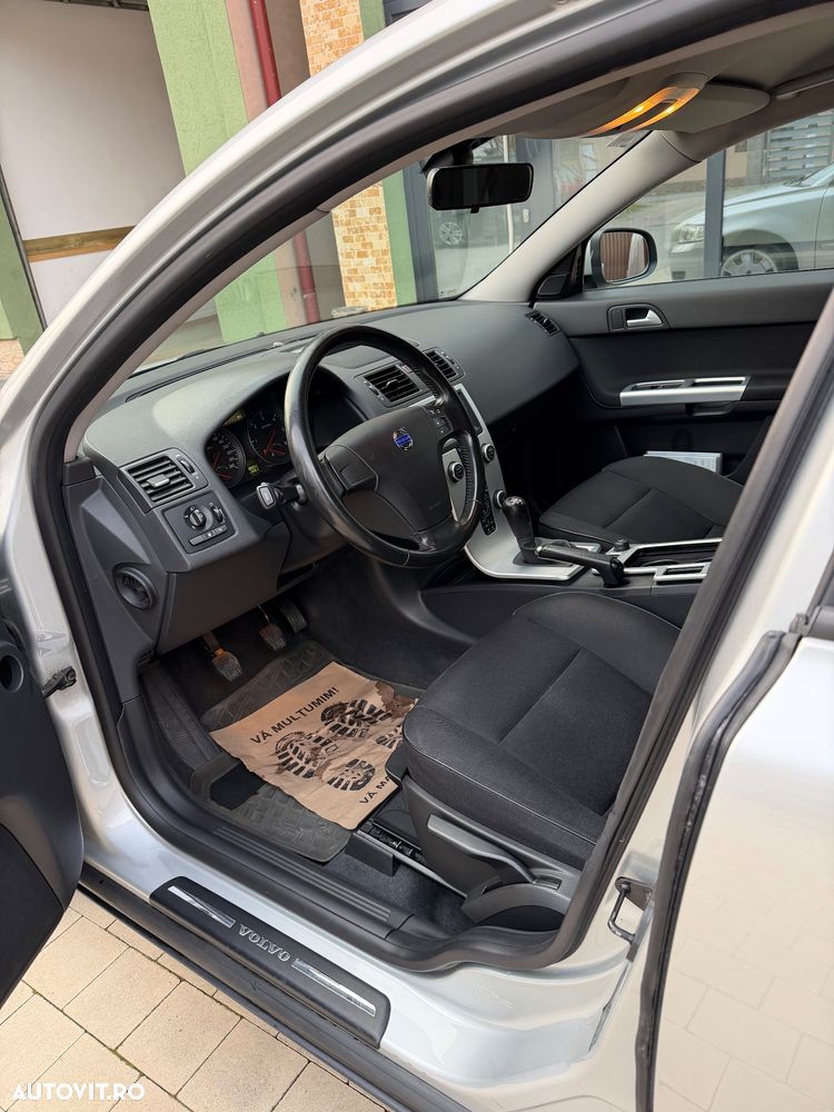 Volvo V50 1.6 D Momentum - 6
