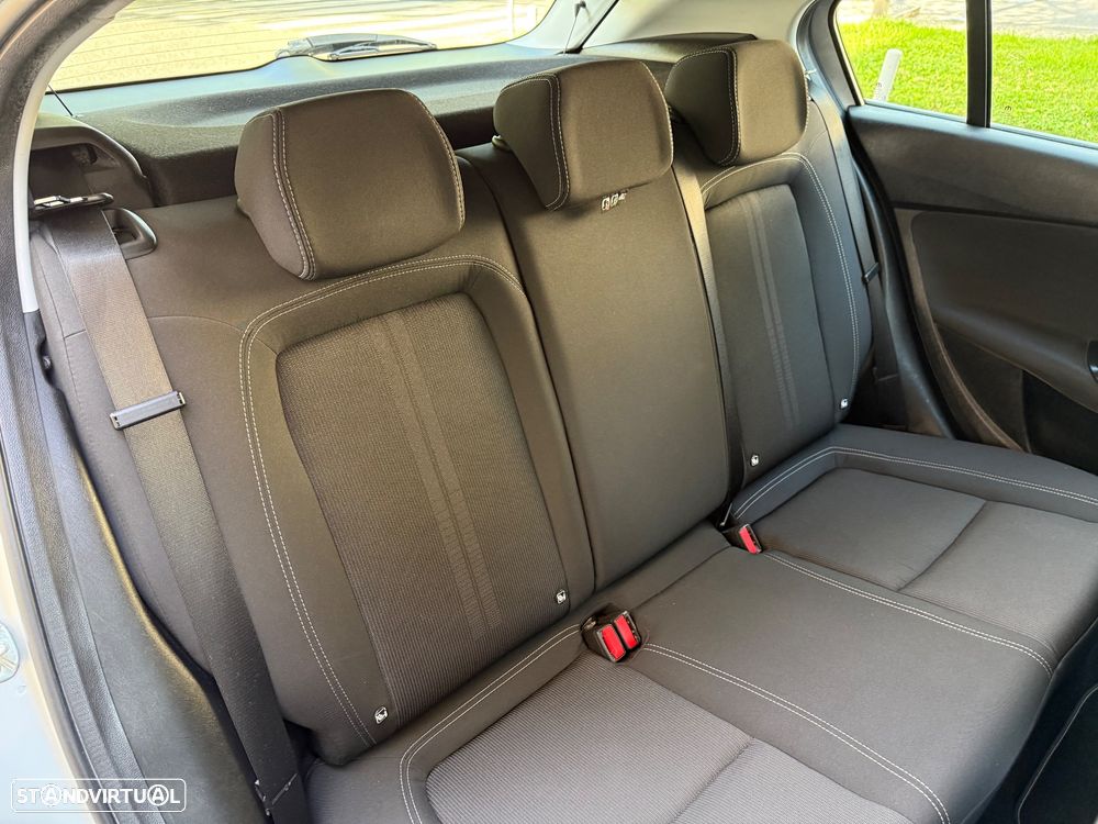 Fiat Tipo 1.4 Easy - 32