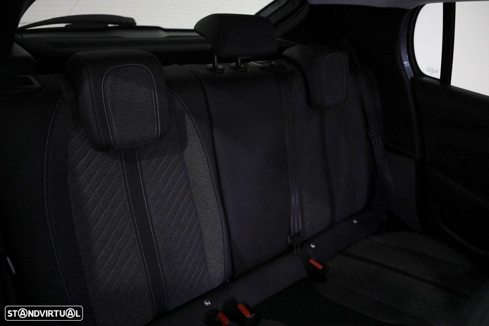 Peugeot 208 1.2 PureTech Allure - 13