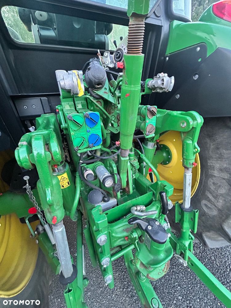John Deere 6105RC - 5