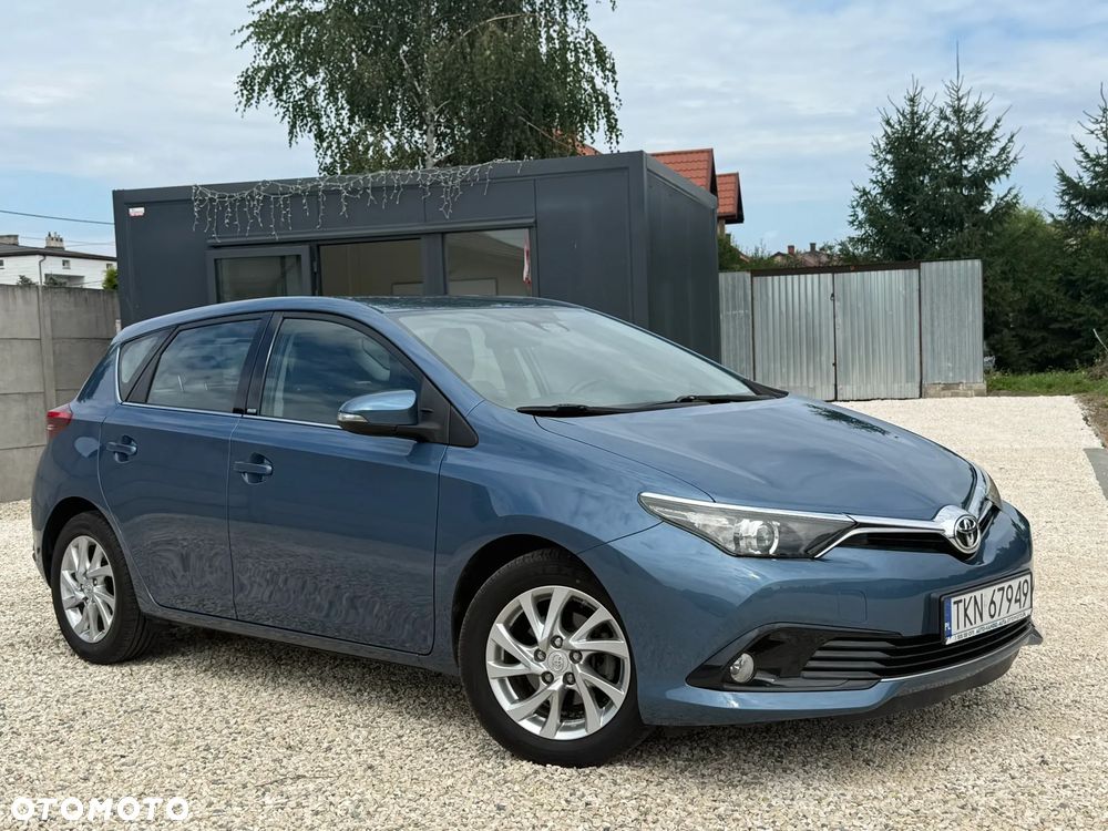 Toyota Auris 1.2 T Dynamic - 2