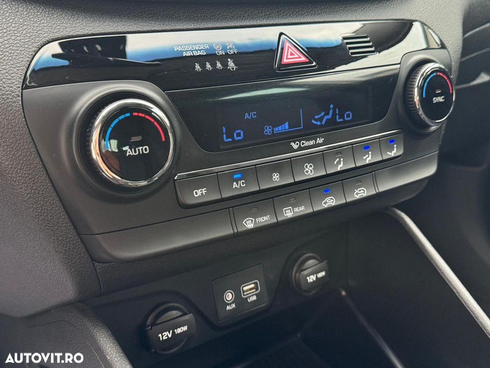 Hyundai Tucson blue 1.7 CRDi 2WD Style - 25