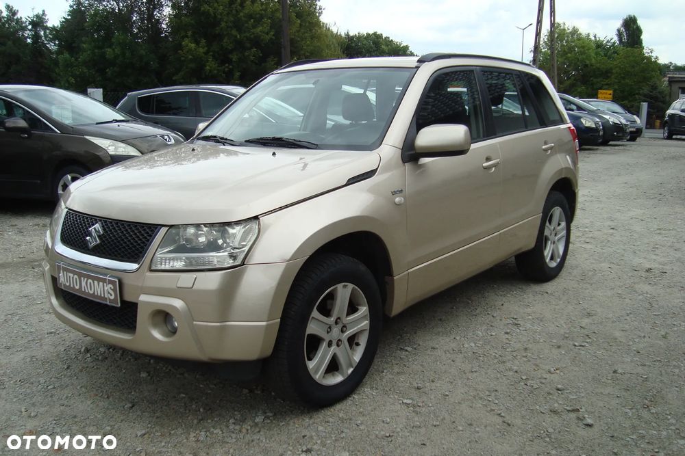 Suzuki Grand Vitara - 3