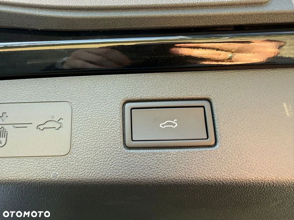 Volkswagen T-Roc 1.5 TSI R-Line DSG - 15