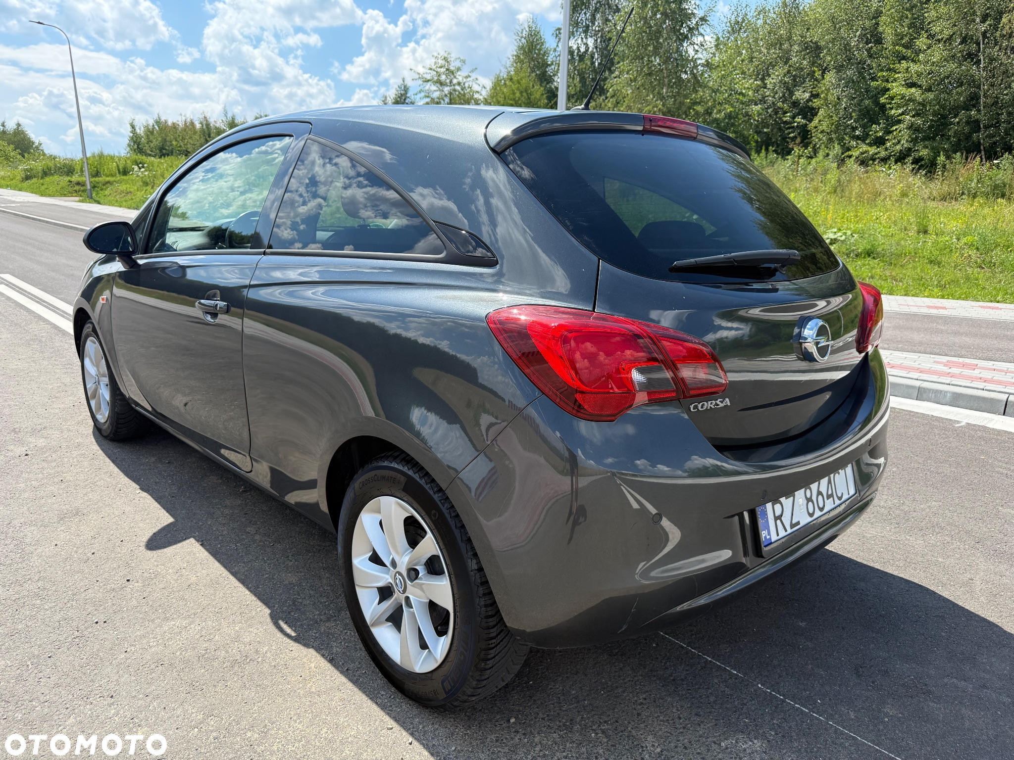 Opel Corsa 1.4 Enjoy - 3