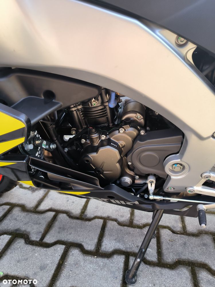 Aprilia RS - 8