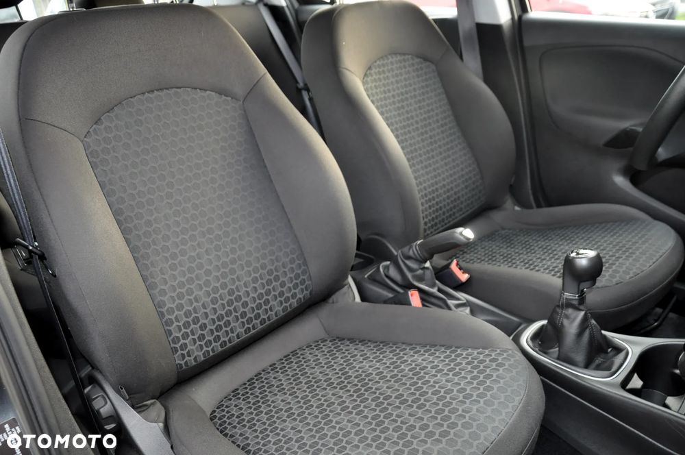 Opel Corsa 1.4 Enjoy - 37