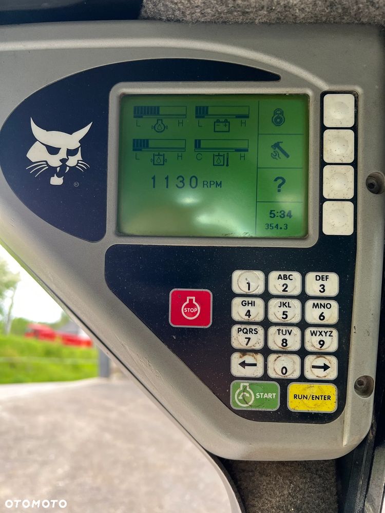 Bobcat T190 | Ładowarka Gąsienicowa BOBCAT T 190 | Joystick | Łyżka | Widły | Waga 3450kG | Miniładowarka | Stan Bardzo Dobry | CENA BRUTTO | - 18