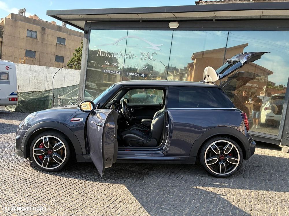 MINI 3 Portas - 9