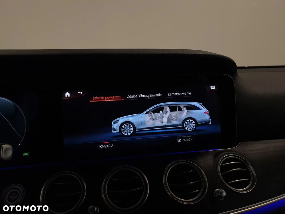 Mercedes-Benz Klasa E 300 de 4Matic 9G-TRONIC AMG Line - 20