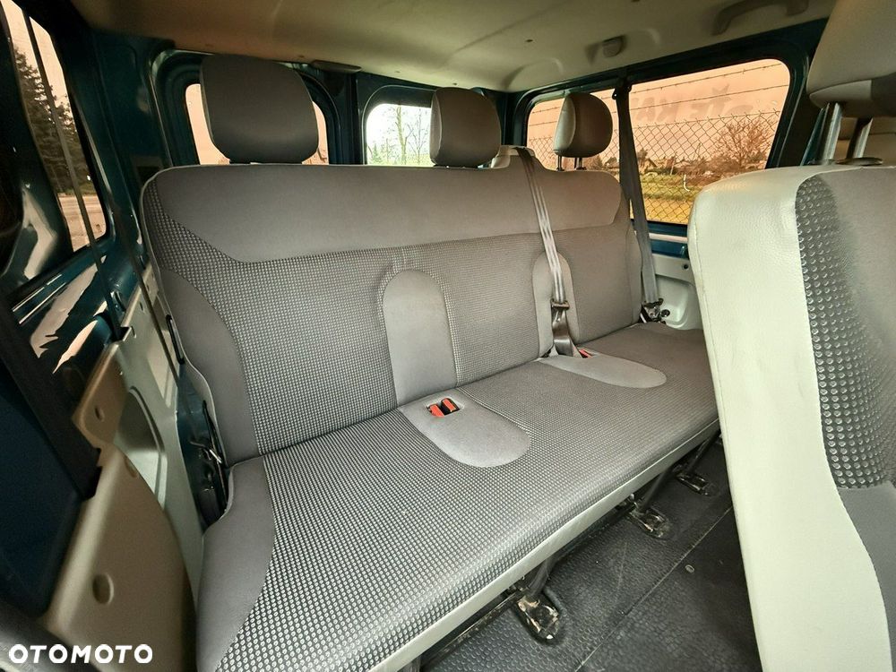 Opel Vivaro L2H1 2.9t - 26