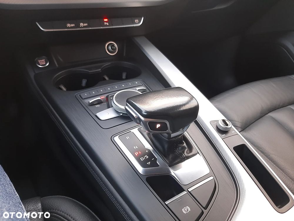 Audi A4 Avant 2.0 TDI ultra S tronic sport - 20