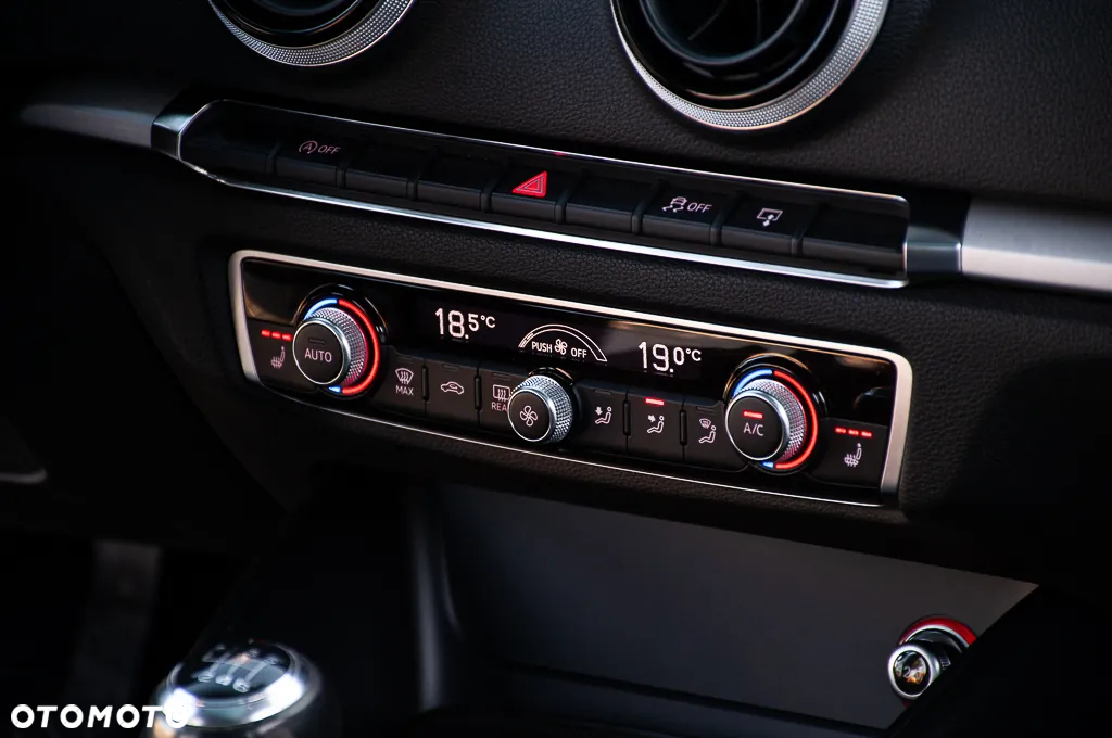 Audi A3 1.6 TDI DPF Attraction - 26