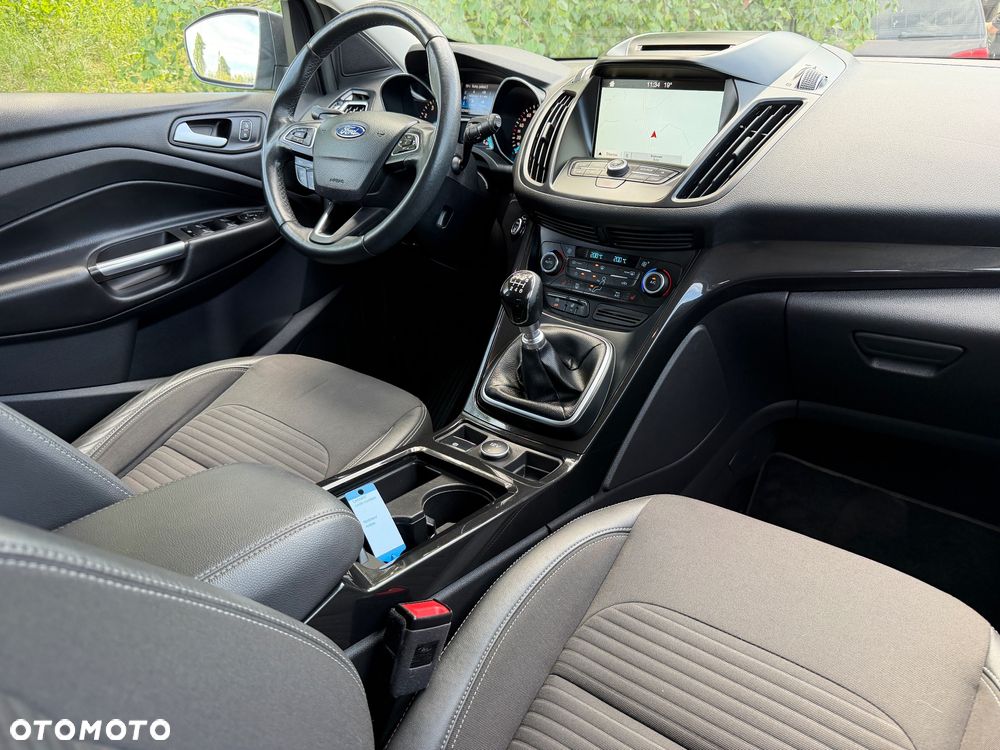 Ford Kuga 1.5 EcoBoost FWD Titanium ASS MMT6 - 7