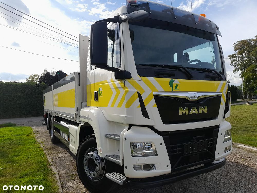 MAN TGS 26.400 6x2 oś skrętna/podnoszona HDS dzwig żuraw PALFINGER pk 19001 SLD5 SKŁADANY W " Z" 5x wysuw hydrauliczny + ROTATOR + CHWYTAK PALET + RADIO// FUL SERWIS W ASO MAN!!!! POTWIERDZONY Niski przebieg 313tys km!!!! - 5