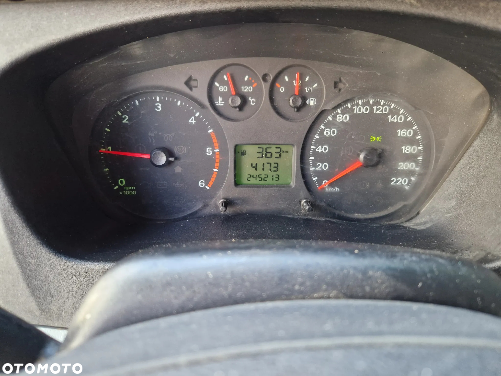 Ford Transit - 10