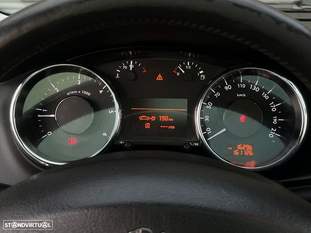Peugeot 3008 1.6 HDi Allure - 14