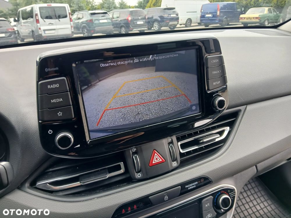 Hyundai i30 1.0 T-GDI Classic + - 28