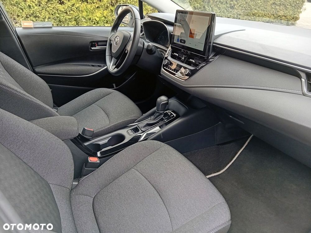 Toyota Corolla 1.8 Hybrid Comfort - 6