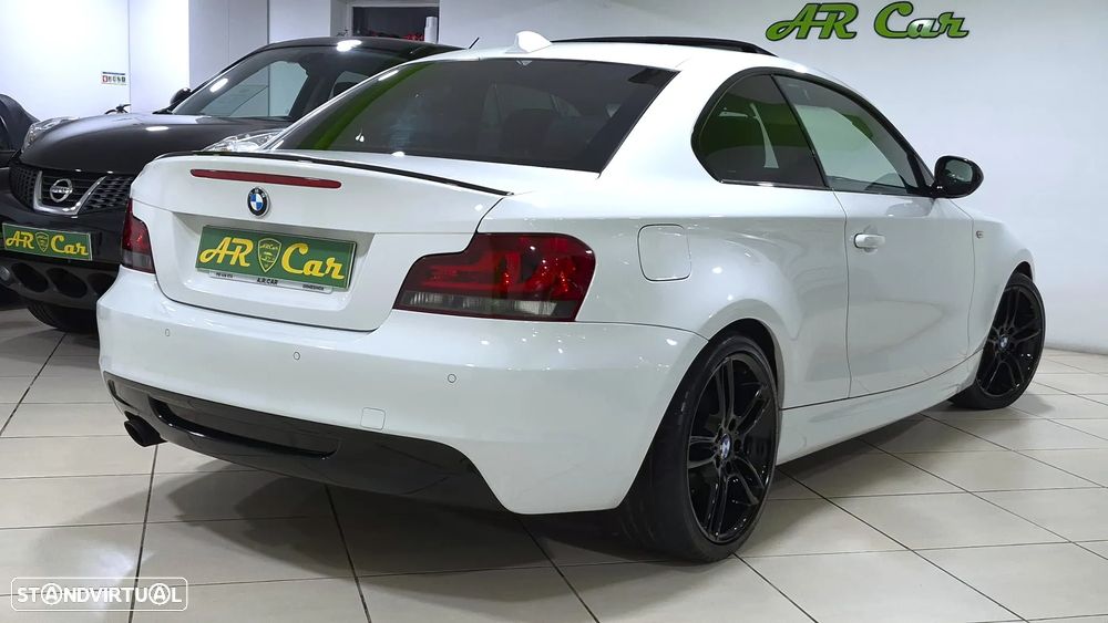 BMW 120 d Coupe Aut. Limited Edition Lifestyle c/ M Sport Pack - 2