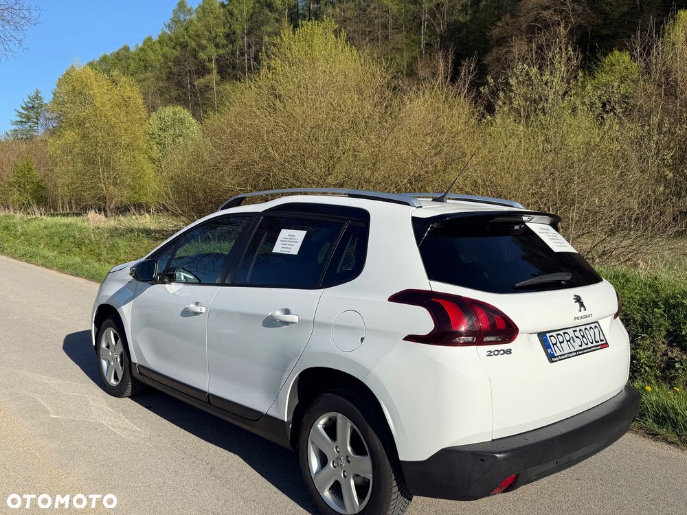 Peugeot 2008 PureTech 110 GPF Stop&Start EAT6 Style - 6