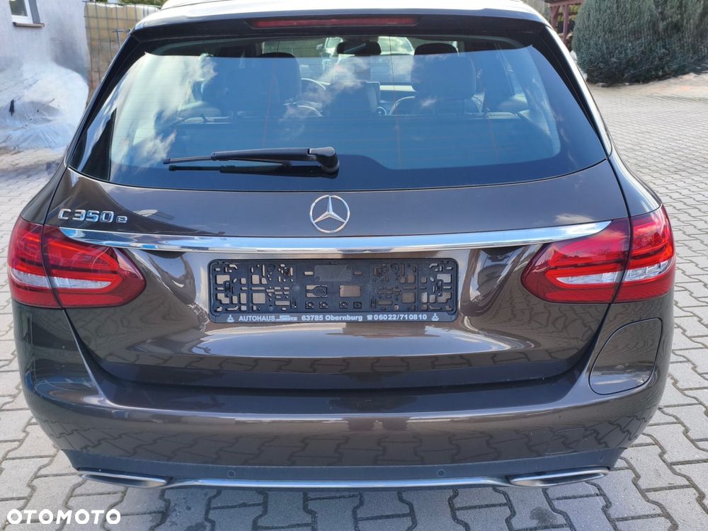 Mercedes-Benz Klasa C 250 9G-TRONIC Edition - 4