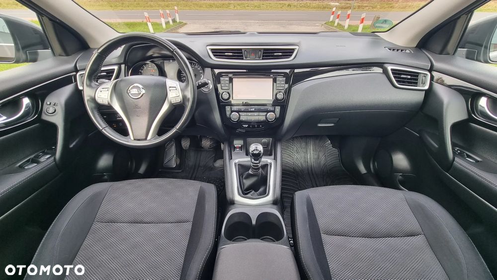Nissan Qashqai - 11
