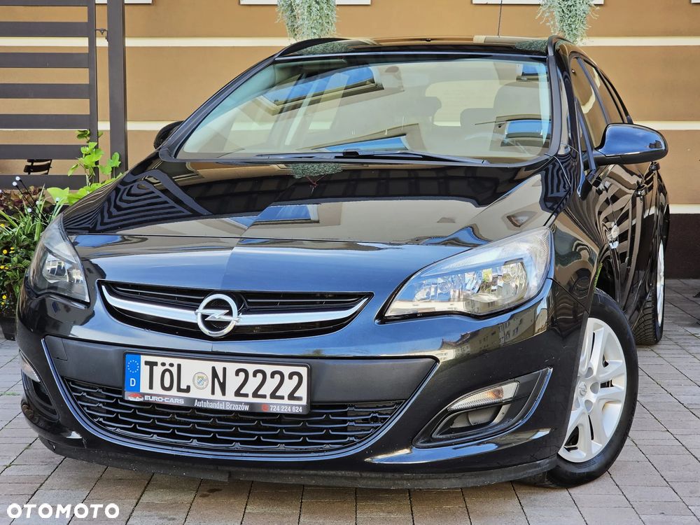 Opel Astra 1.4 Turbo - 1
