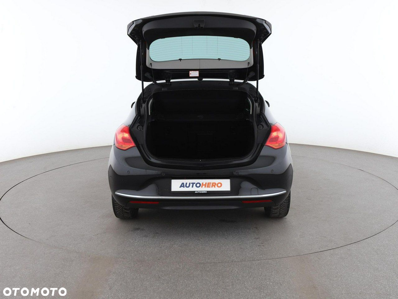 Opel Astra 1.4 Turbo Style - 19