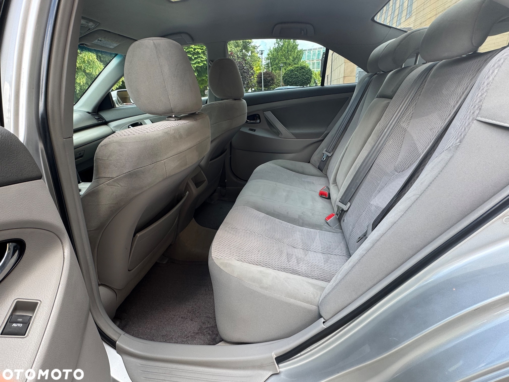 Toyota Camry 2.5 SE - 15