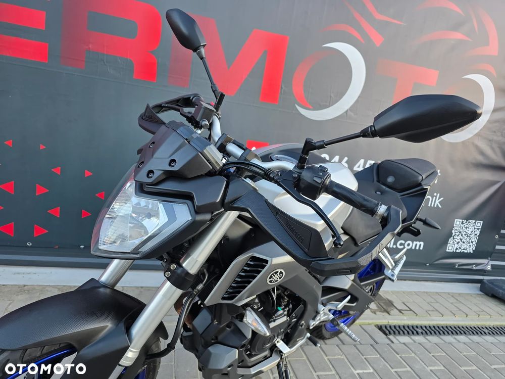 Yamaha MT - 21