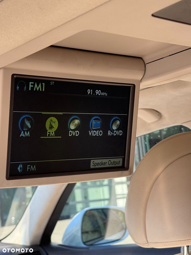 Lexus LS 600h L Superior - 27