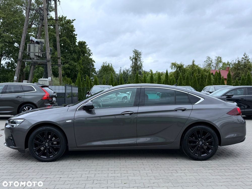 Opel Insignia - 10