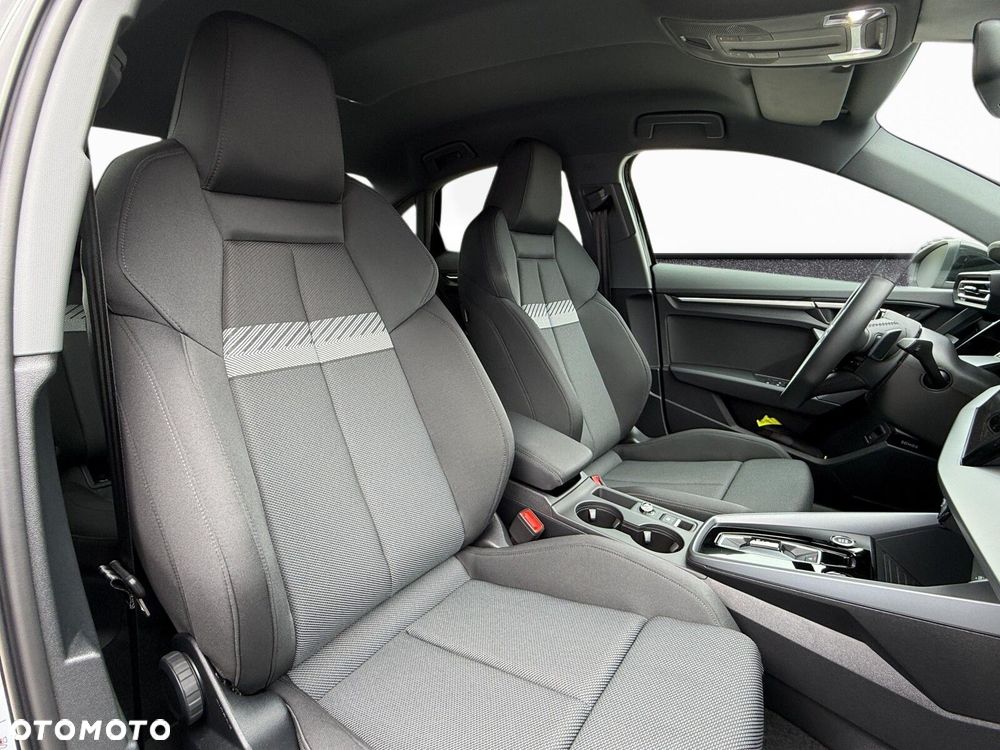 Audi A3 Limousine 35 TFSI mHEV S Line S tronic - 32
