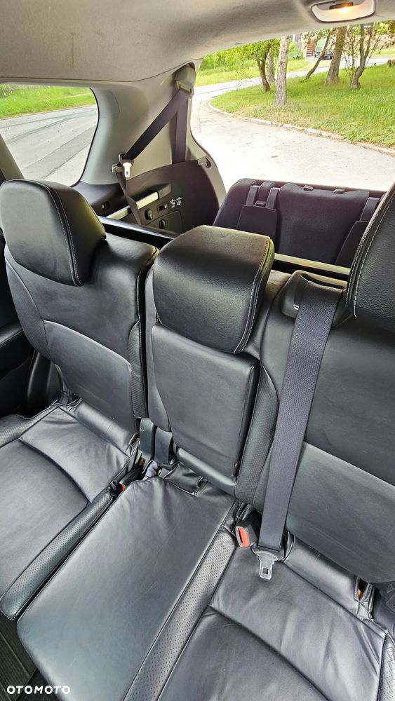 Mitsubishi Outlander 2.0 DID Instyle NAVI - 8