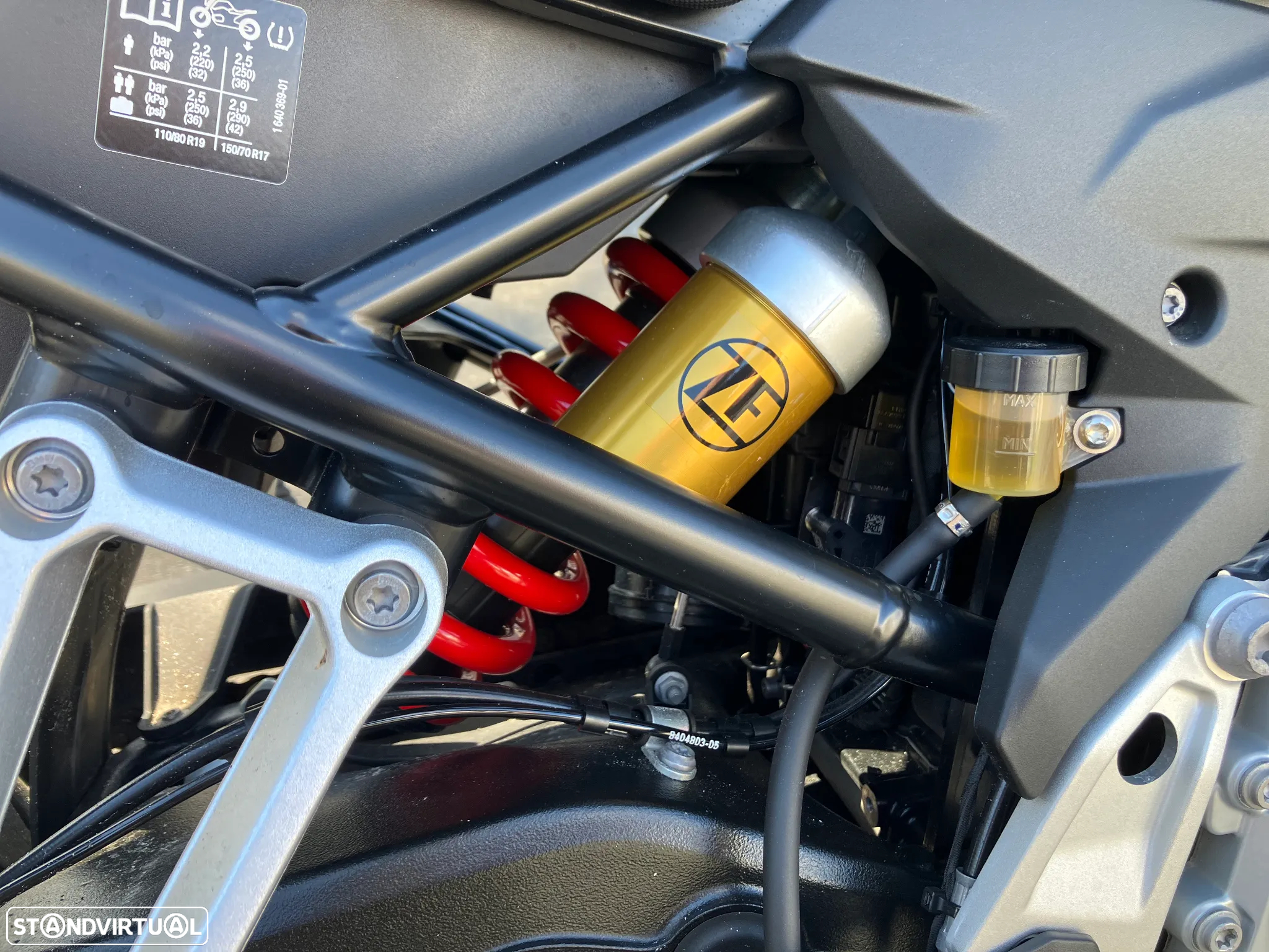 BMW F 750 GS - 6