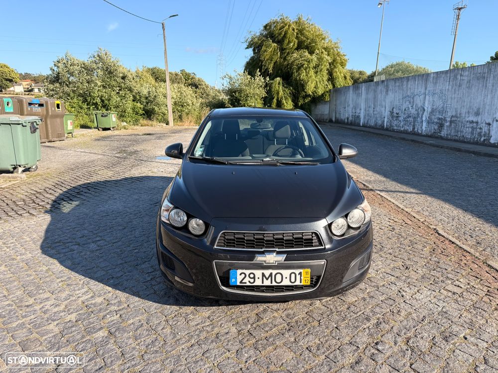 Chevrolet Aveo 1.2 LT Bi-Fuel - 1