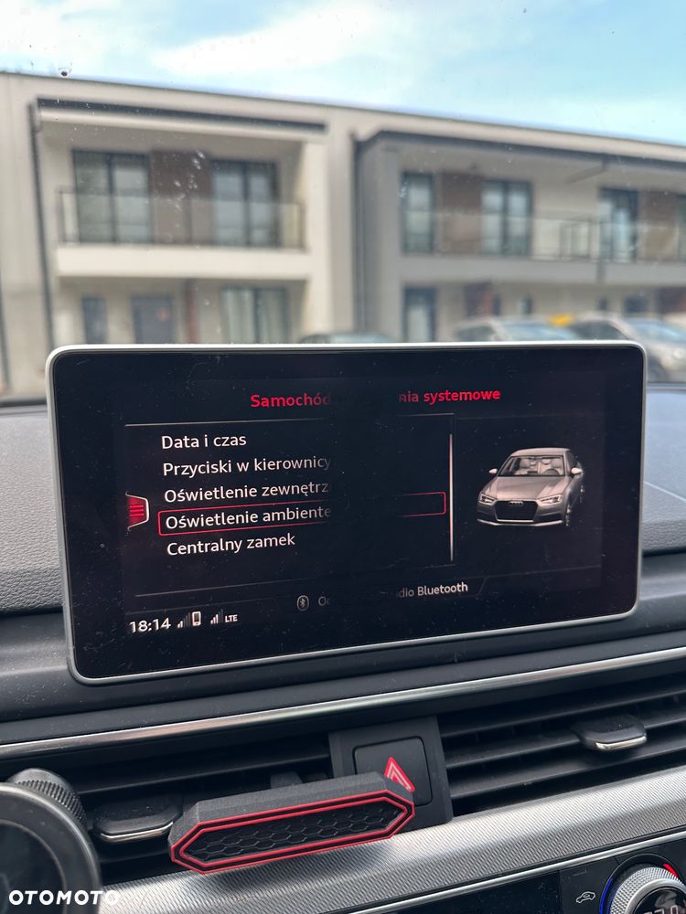 Audi A4 Limousine 2.0 TDI S tronic - 13