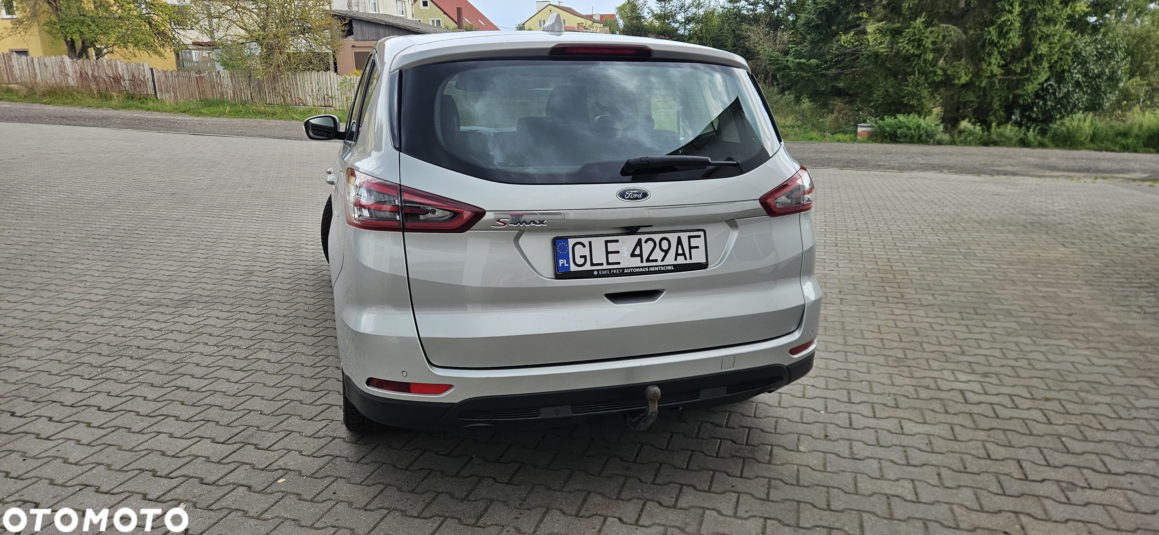 Ford S-Max 2.0 EcoBlue Titanium - 4