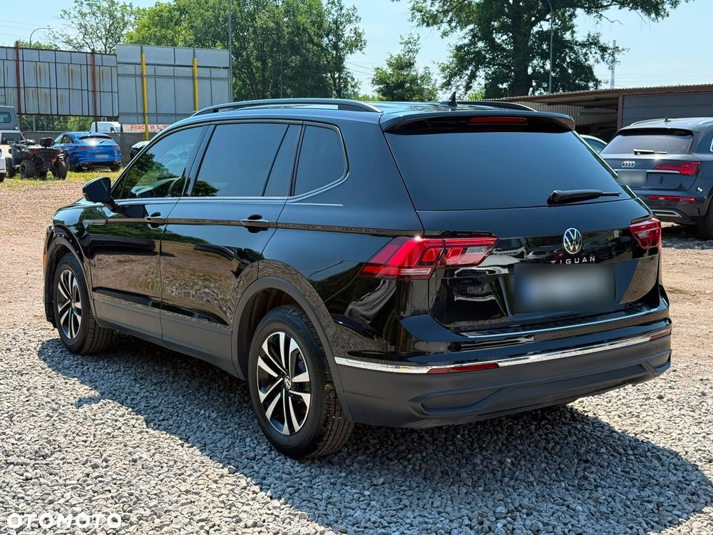 Volkswagen Tiguan Allspace - 15
