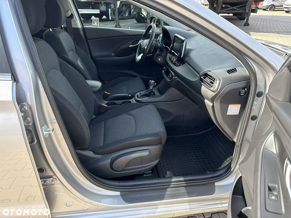 Hyundai i30 - 16