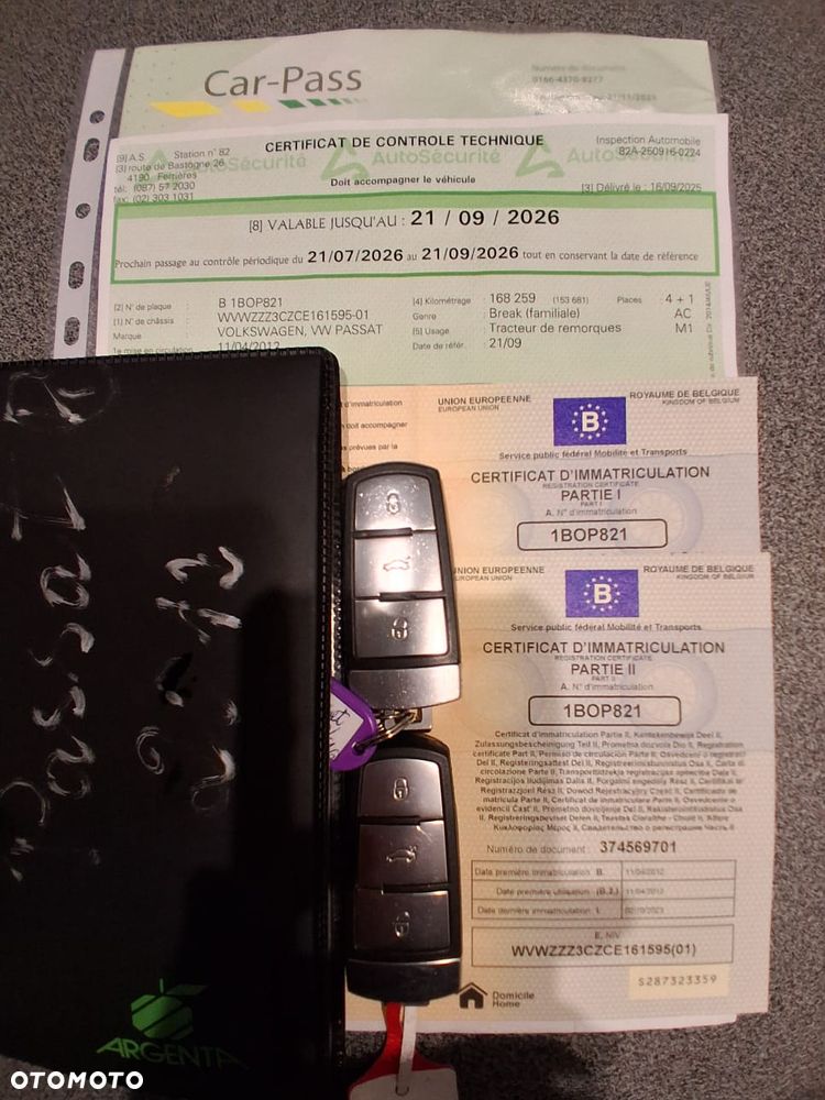 Volkswagen Passat 2.0 Blue TDI SCR Comfortline - 6