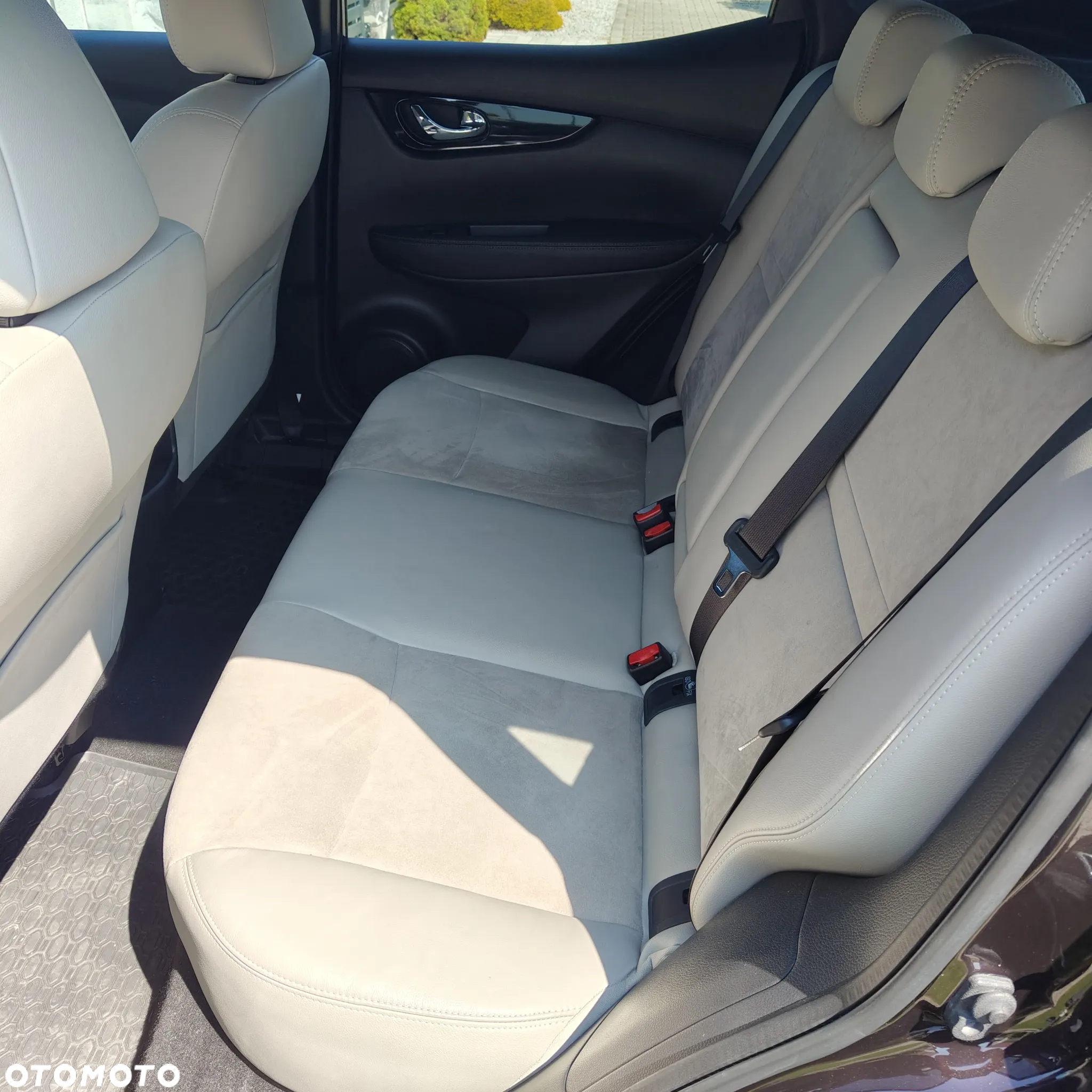 Nissan Qashqai 1.5 dCi Tekna EU6 - 15