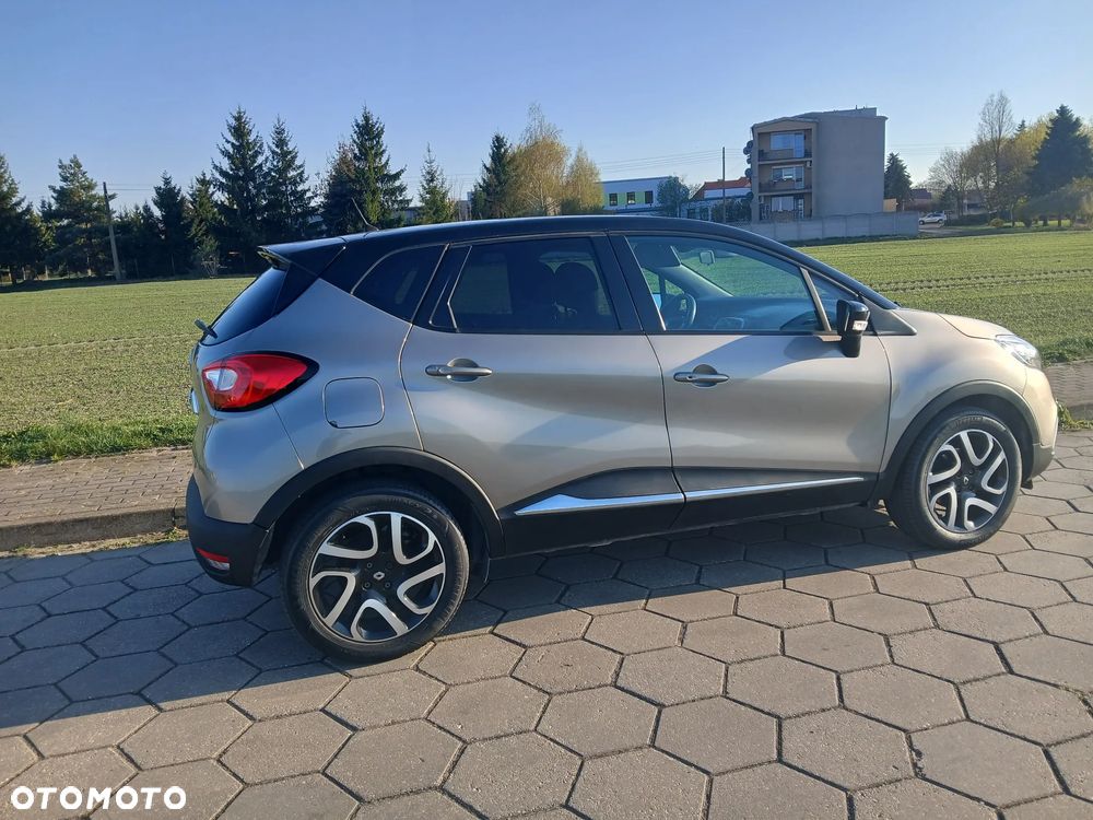 Renault Captur - 31