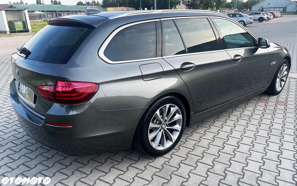 BMW Seria 5 520d xDrive - 30